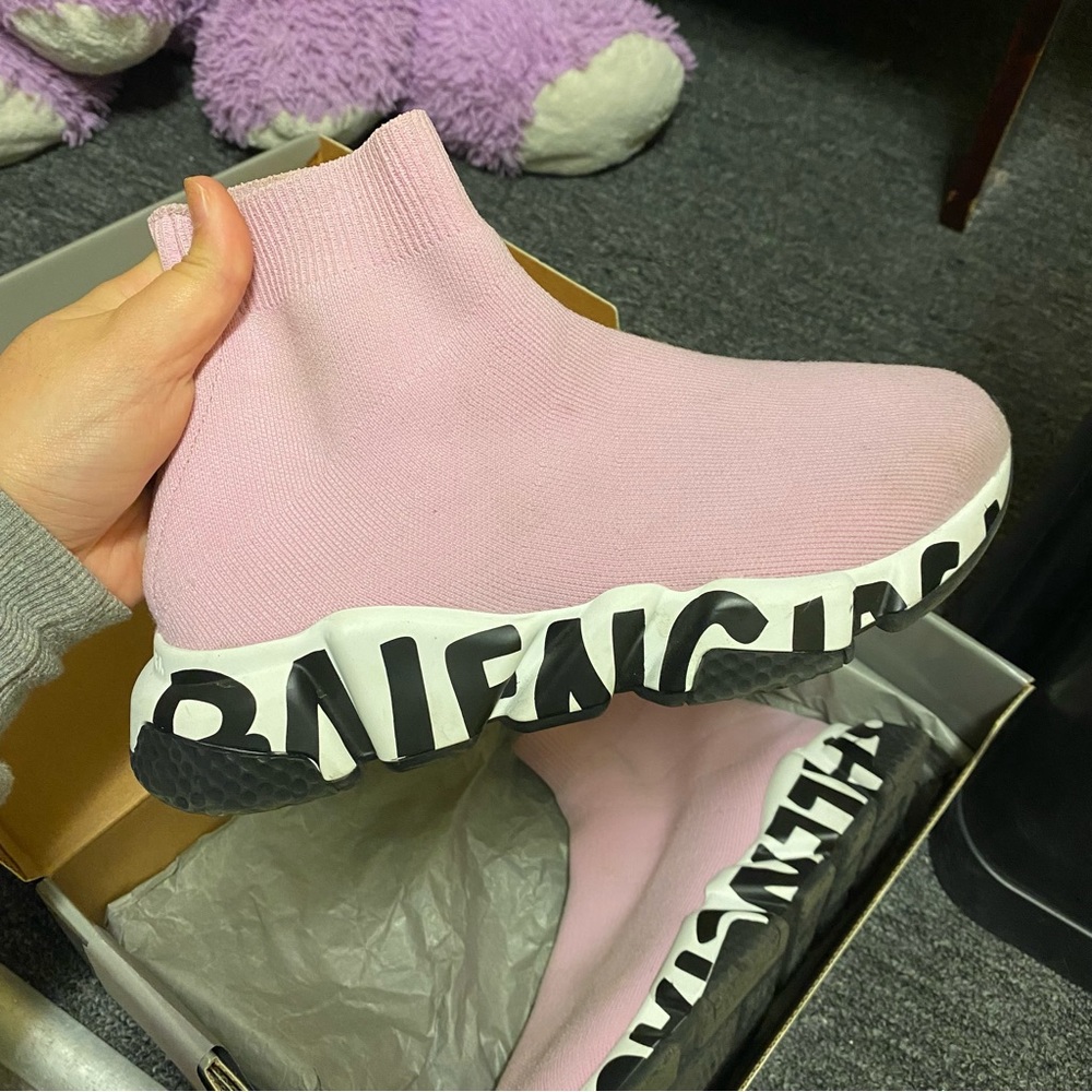Balenciaga Womens Speed Sneakers
